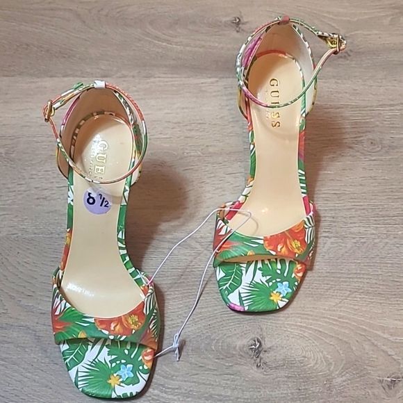 Guess high hills sandals size 8.5 - Picture 1 of 9